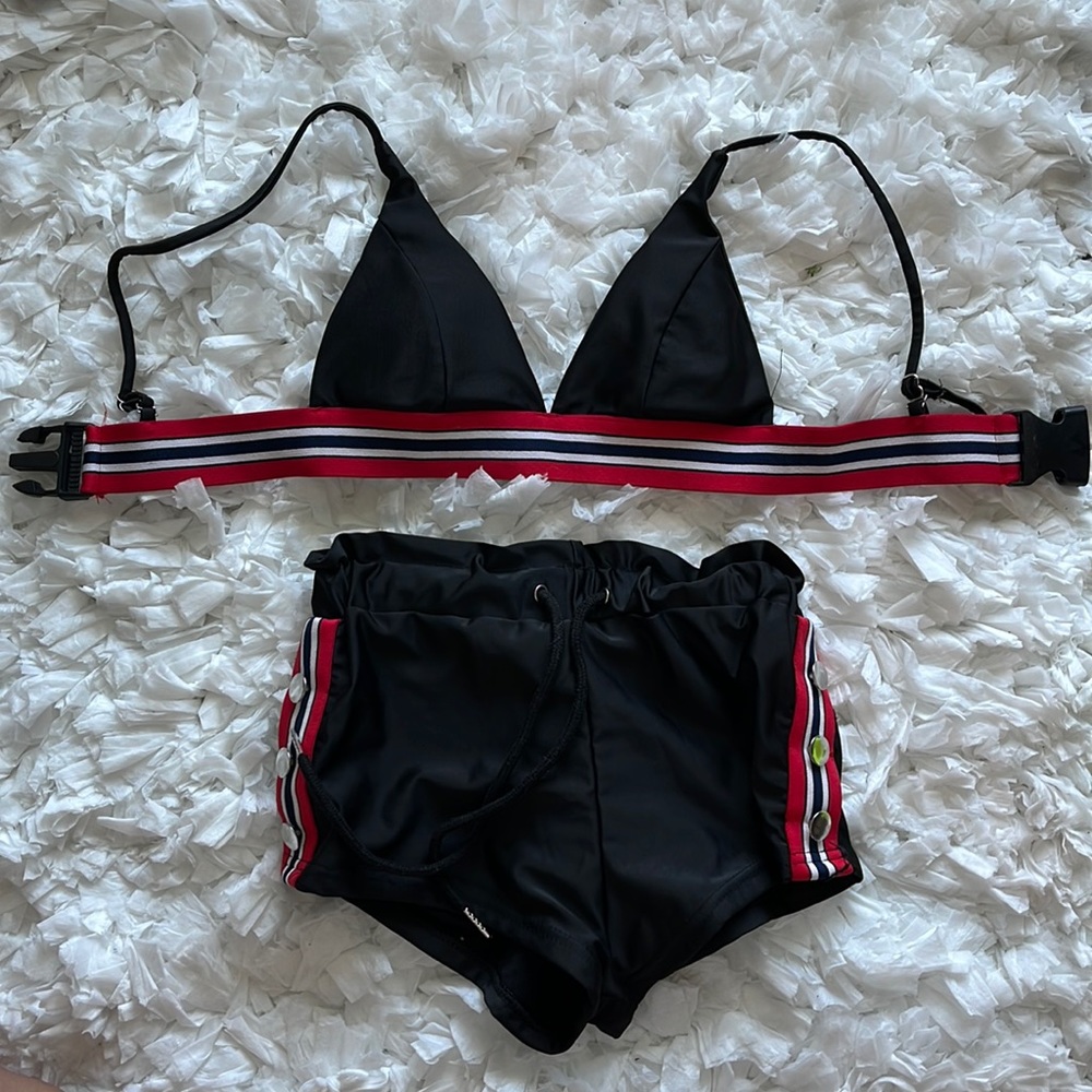 matching black with bikini with stripes and boy short bottoms